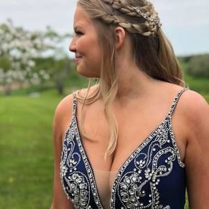 Meet your Posher, Brianna